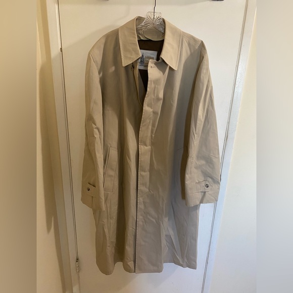 Men’s London fog trench coat - Picture 2 of 5